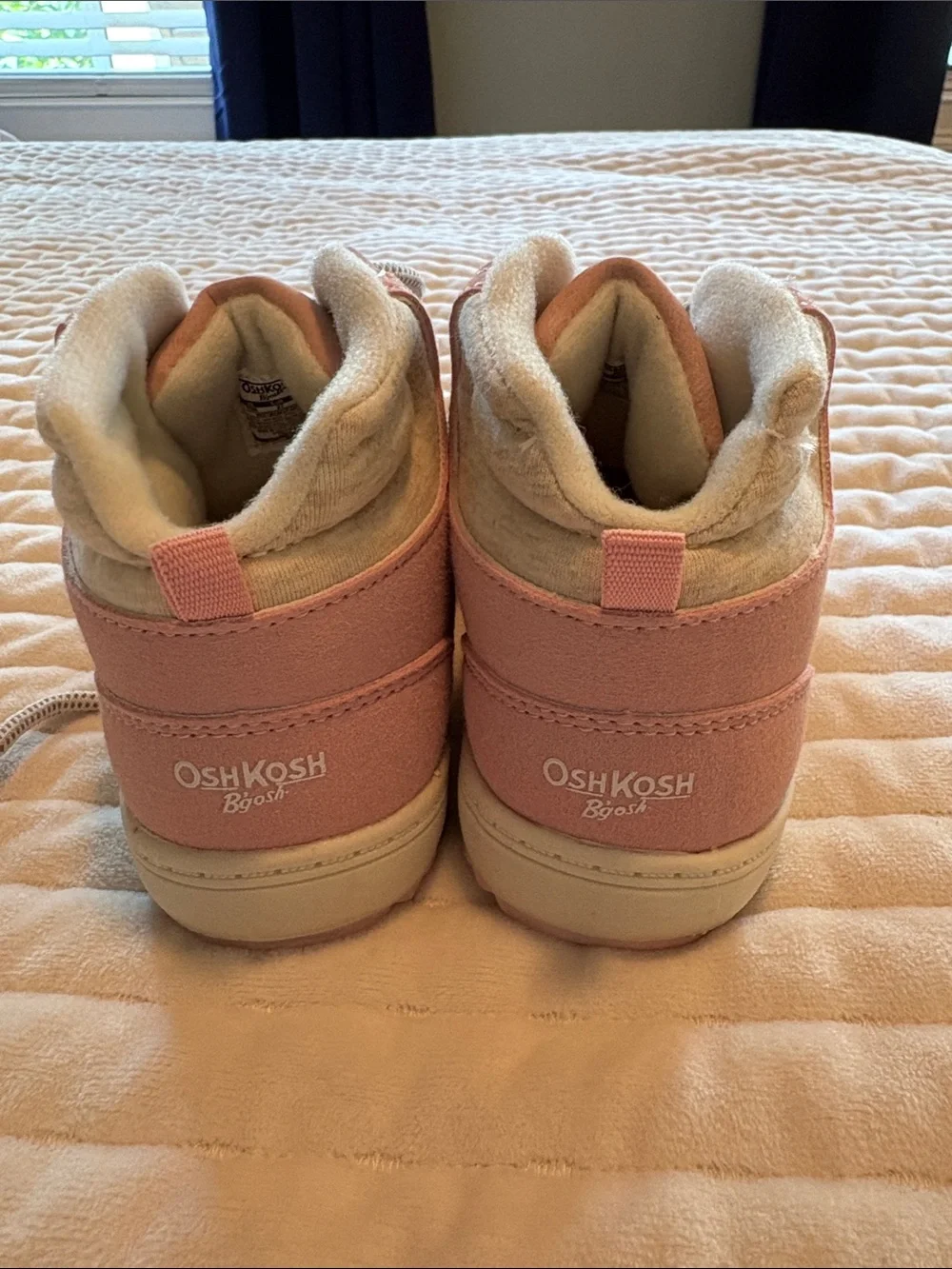 Oshkosh girls Pink High-Top Lace-Up Sneaker/Boots